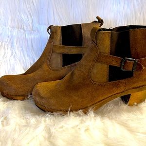 SANITA brown suede Women’s boots, wooden clog bootie, 40 EU/9.5 - 10
